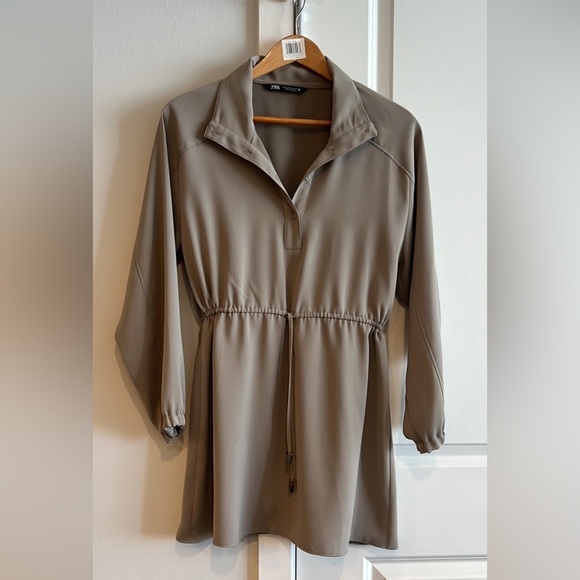 Zara Dress - Picture 7 of 7